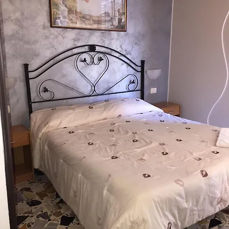 Populus Bed & Breakfast Syracuse